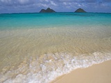 Mokulua Islands from Lanikai Beach Photographie par Darrell Gulin