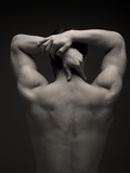 Rear View of a Male Stretching His Arm Behind His Head Photographie par Sung-Il Kim