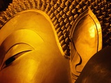 Temple of Reclining Buddha Photographie par Bruno Ehrs