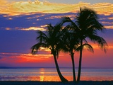 Colorful Sunset over Sombrero Beach in the Florida Keys Photographie par George Mccarthy