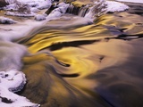 Evening Sky Reflected in Rapids, Junction Creek, Walden, Ontario, Canada Valokuvavedos tekijänä Don Johnston Evening Sky Reflected in Rapids, Junction Creek, Walden, Ontario, Canada Valokuvavedos tekijänä Don Johnston