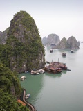José Fuste Raga - Boats in Halong Bay in Vietnam Fotografická reprodukce José Fuste Raga - Boats in Halong Bay in Vietnam Fotografická reprodukce