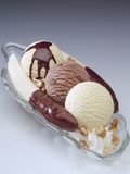 Banana split with chocolate sauce Photographic Print