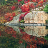 Autumn Colour Reflected in Murdock River, Sudbury, Ontario, Canada. Photographie par Don Johnston
