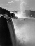 Niagara Falls Photographic Print