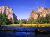Yosemite Valley Photographic Print by Robert Glusic