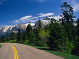 Road Through Glacier National Park Fotografie-Druck von Mick Roessler