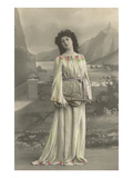Lady Standing with Violin Photographie