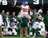 Victor Cruz 2011 Action Photo