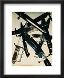 Knives, c.1981 Impressão giclée emoldurada por Andy Warhol