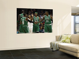 Boston Celtics v Charlotte Bobcats: Paul Pierce, Rajon Rondo and Glen Davis Posters par  Streeter