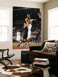 Springfield Armor v Erie BayHawks: Jarvis Gunter and Scottie Reynolds Art by Robert Frank