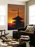 Yasaka Pagoda, Kyoto, Japan Kunstdrucke von James Montgomery