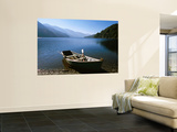 Dinghy on Beach at Lago Curruhue, Lake District Affiche par Grant Dixon