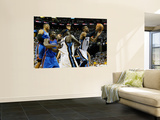 Oklahoma City Thunder v Memphis Grizzlies - Game Six, Memphis, TN - MAY 13: Russell Westbrook, Kend Poster par Kevin Cox
