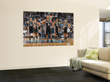 San Antonio Spurs v Memphis Grizzlies - Game Four, Memphis, TN - APRIL 25: Tony Parker Posters af Joe Murphy
