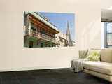 California San Francisco Chinatown Historic Building C.1928 Transamerica Pyramid in Backgroun Poster par Stephen Saks