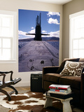 Bow and Sail View of USS Kamehameha, SSN 642, on the Surface off the Coast of Oahu, Hawaii Posters
