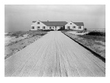 House & Garden - June 1947 - Gravel Driveway Photographie par Tom Leonard