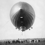 Airship 'Graf Zeppelin', 1929 Photographic Print by Scherl 