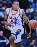John Wallace Syracuse Action Vertical w/ "Go Orange" Inscription Photographie