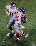 Ahmad Bradshaw Signed Super Bowl XLVI Handoff Verticalw/ "SB XLVI Champs" Inscription Photo