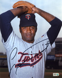 Luis Tiant Minnesota Twins Photo