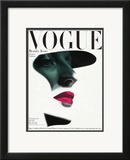 Vogue Cover - May 1945 Impressão giclée emoldurada por Erwin Blumenfeld
