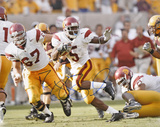 Reggie Bush USC Trojans Stiff Arm Photo