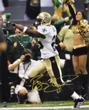 Reggie Bush New Orleans Saints - Pointing Photo