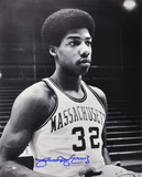 Julius Erving Massachusetts Minutemen B&W Autographed Photo (Hand Signed Collectable) Photographie