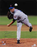 Tom Glavine New York Mets  with 300 Win 8-5-07 Inscription Photo