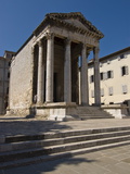 Temple of Rome and Augustus Built on the Forum During the Reign of Emperor Augustus, Pula, Croatia Fotografisk tryk