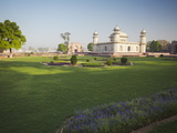 Itimad-Ud-Daulah (Tomb of Mizra Ghiyas Beg), Agra, Uttar Pradesh, India, Asia Photographic Print by Ian Trower