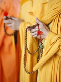 Buddhist Monks Praying, Thiais, Val De Marne, France, Europe Photographie