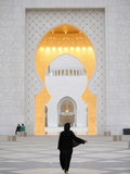 Main Entrance, Sheikh Zayed Grand Mosque, Abu Dhabi, United Arab Emirates, Middle East Lámina fotográfica Main Entrance, Sheikh Zayed Grand Mosque, Abu Dhabi, United Arab Emirates, Middle East Lámina fotográfica