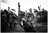 Platoon Arms Raised B&W Movie Poster Print Prints