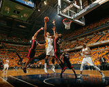 Indianapolis, IN - May 24: Miami Heat and Indiana Pacers - Danny Granger and Ronny Turiaf Photographie par Nathaniel S. Butler