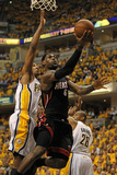 Indianapolis, IN - May 24: Miami Heat and Indiana Pacers - LeBron James, Danny Granger and Leandro  Photographie par Jonathan Daniel