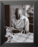 Les Pains de Picasso, c.1952 Prints by Robert Doisneau