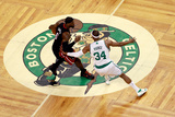 Boston, MA - June 03: LeBron James and Paul Pierce Photographie par Jared Wickerham