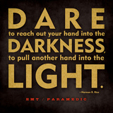 EMT Dare Art par Stephanie Marrott
