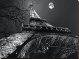 Tour Eiffel, Pleine Lune Stretched Canvas Print by Antoine Carrara