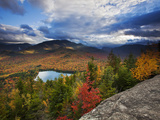 Heart Lake and Algonquin and Wright Peaks Fotoprint van Michael Melford Heart Lake and Algonquin and Wright Peaks Fotoprint van Michael Melford