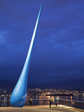 The Raindrop Sculpture at Night, Downtown Vancouver Waterfront Near the Convention Centre and Canad Photographie par Martin Child