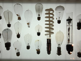 Old Light Bulbs, Dibner Hall, History of Science, Huntington Library, Pasadena, California, Usa Fotografie-Druck von Bruce Yuanyue Bi