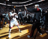 Miami, FL - June 21:  Miami Heat and Oklahoma City Thunder Game Five, Dwyane Wade and LeBron James Fotografie-Druck von Andrew Bernstein