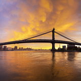 USA, New York City, Manhattan, Manhattan Bridge Spanning the East River Photographic Print by Gavin Hellier