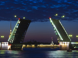 Russia, St. Petersburg, Center, Dvortsovy Bridge on the Neva River Photographic Print by Walter Bibikow
