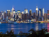 Manhattan, View of Midtown Manhattan across the Hudson River, New York, USA Photographic Print by Gavin Hellier
